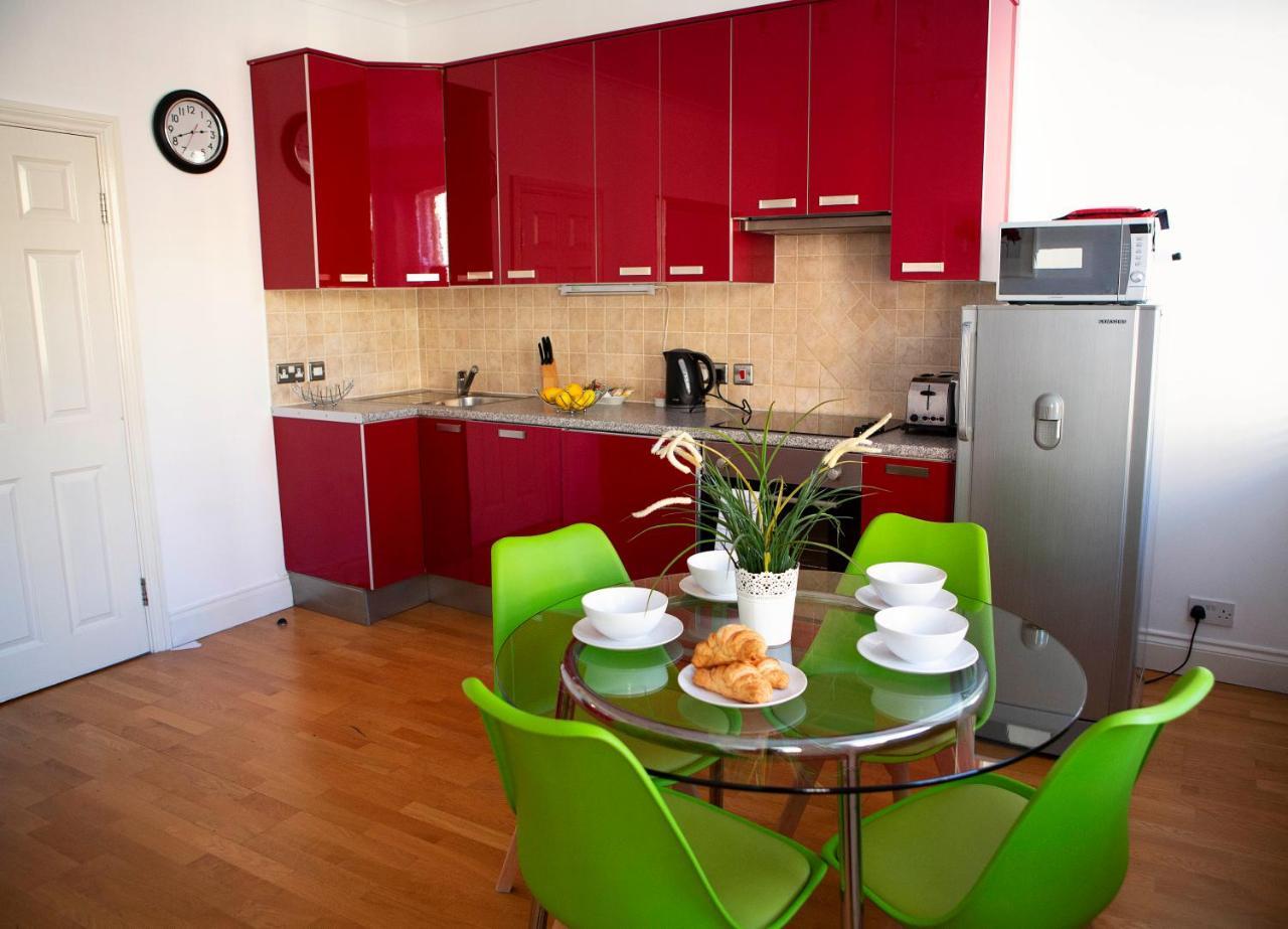 Apt 2, Opera House By Indigo Flats Londen Buitenkant foto
