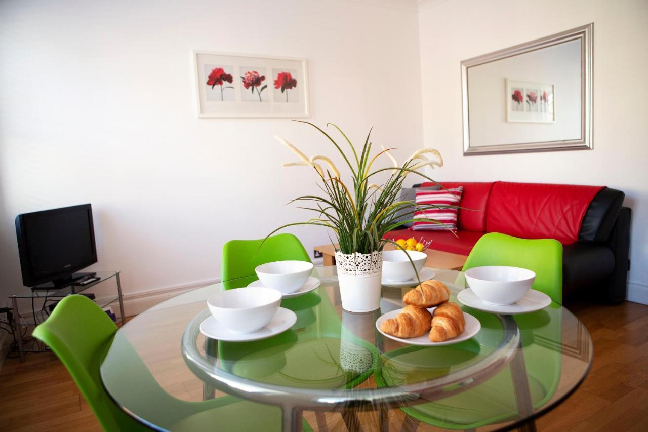 Apt 2, Opera House By Indigo Flats Londen Buitenkant foto